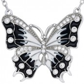 Naszyjnik motylek ze srebra próby 925 z ręcznie malowaną emalią w kolorze czarno-białym i cyrkoniami.
