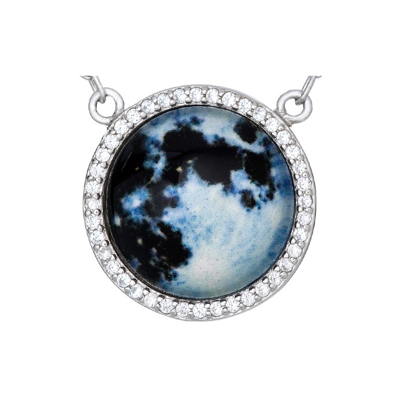 Naszyjnik srebrny 925 celebrytka z  cyrkoniami o kształcie kuli ziemskiej.