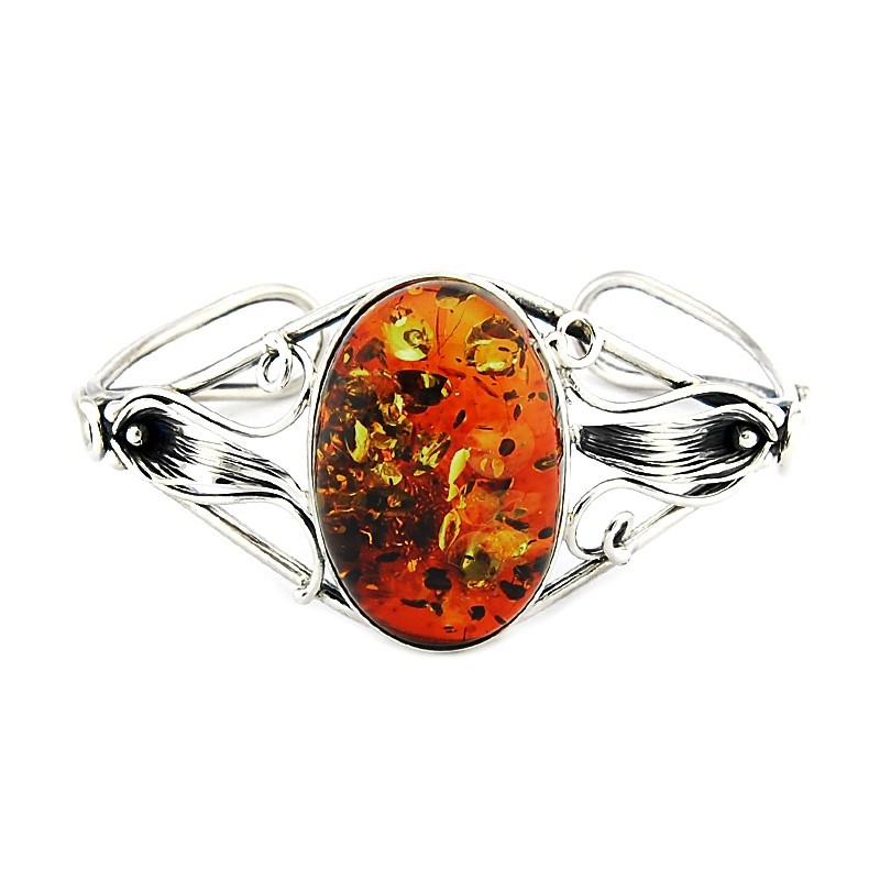 Unikatowa bransoletka ze srebra 925 zrobiona całkowicie ręcznie z dużym koniakowym bursztynem.