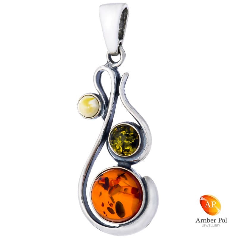 Piękny wisiorek ze srebra 925 w nieregularnym wydłużonym kształcie z trzema okrągłymi bursztynkami w kolorze mix.