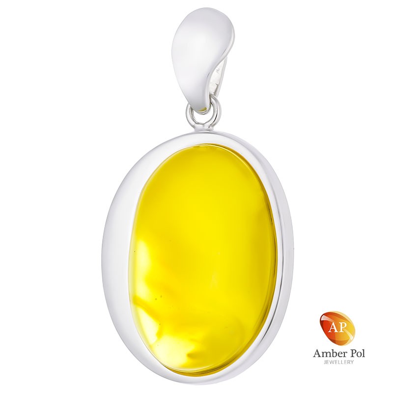 Unikatowy wisior ze srebra 925 z pięknym bursztynem w mlecznym kolorze, całkowicie oprawionym ręcznie w eleganckim stylu.