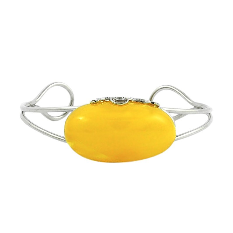 Piękna bransoletka wykonana w całości ręcznie ze srebra 925 i dużym bursztynem w mlecznym kolorze.