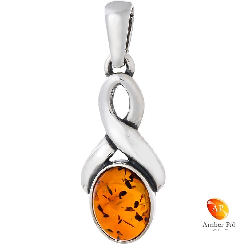 Piękny wisiorek srebrny 925 z owalnym bursztynem w kolorze koniakowym zdobiony zaplecionym elementem.