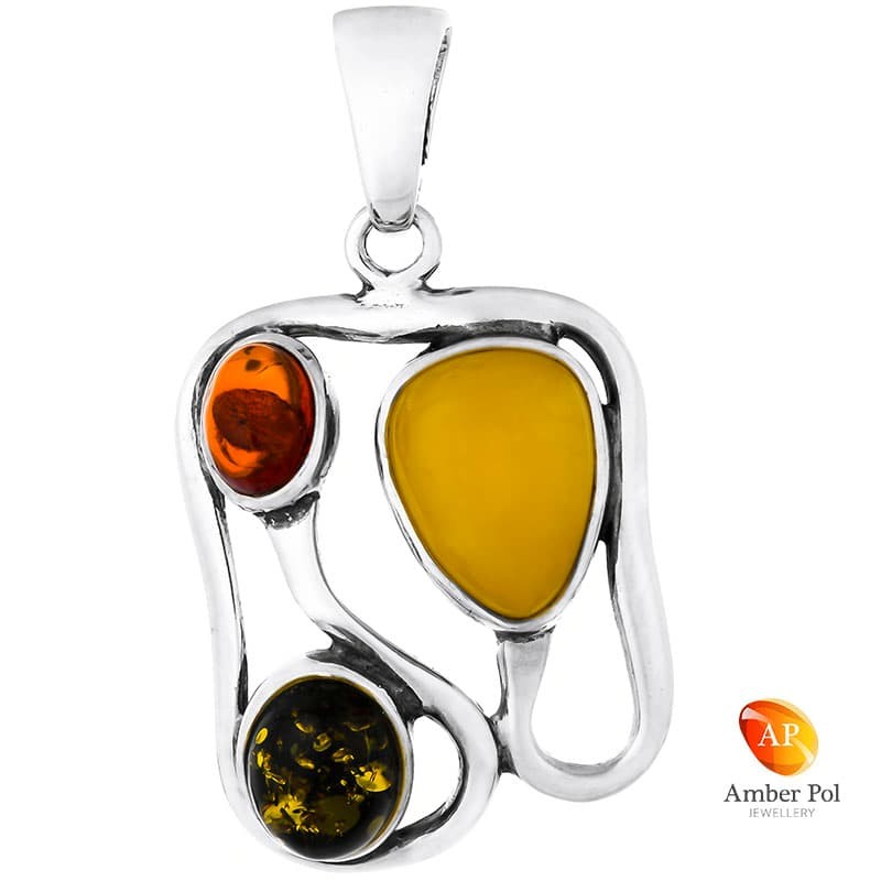 Piękny wisiorek ze srebra 925 o kształcie ramki z bursztynami w koniakowym, zielonym i mlecznym kolorze.
