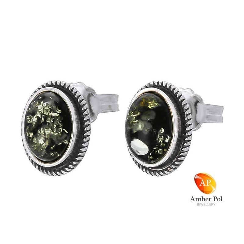 Piękne kolczyki ze srebra próby 925 na sztyft o owalnym kształcie z bursztynem  w kolorze zielonym.