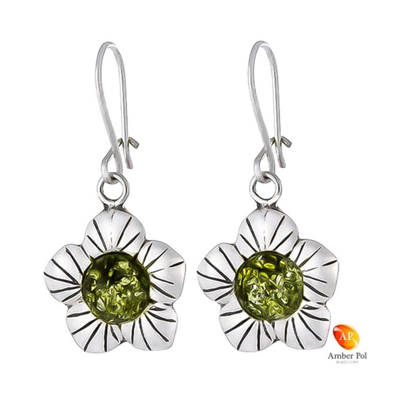 Kolczyki wiszące kwiatek z płatkami,  ze srebra 925 z zawieszką typu angielski zapinany i bursztynem  w kolorze zielonym.