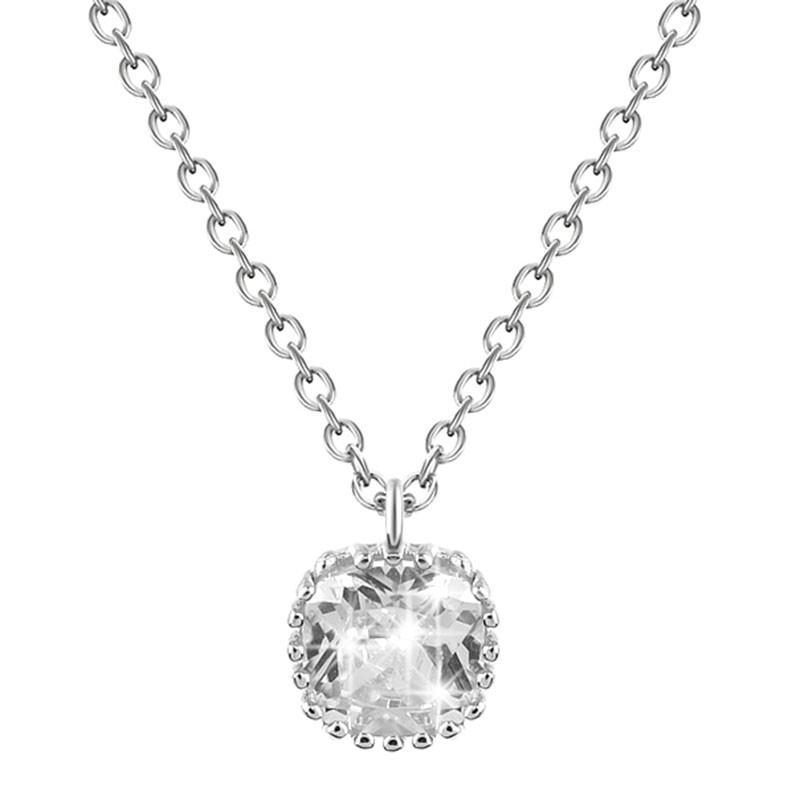 Srebrny elegancki naszyjnik z dużą pojedynczą cyrkonią