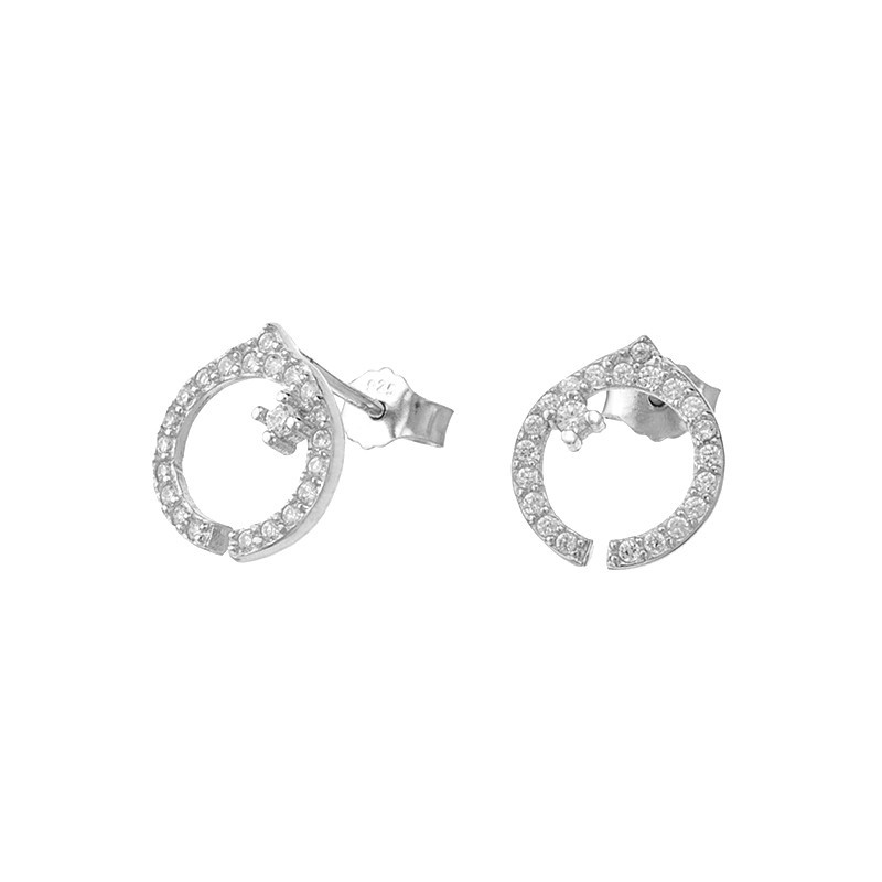 Piękne kolczyki ze srebra próby 925  o zaokrąglonym kształcie na sztyft z cyrkoniami.